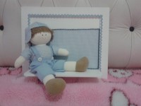 QUADRO PEQUENO COM MENINO